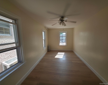 10648 97th Street - Photo Thumbnail 7