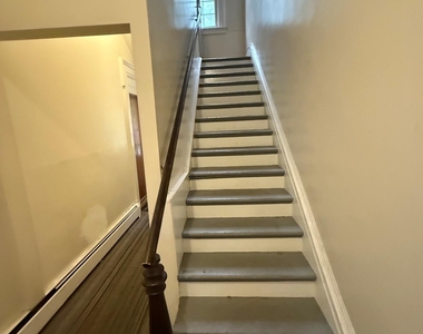 648 Main Street - Photo Thumbnail 4