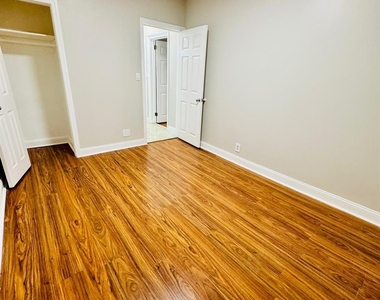 105-07 101st Road - Photo Thumbnail 5