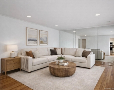 31 Evelyn Lane - Photo Thumbnail 2