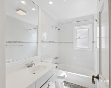 31 Evelyn Lane - Photo Thumbnail 12