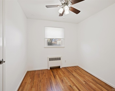 31 Evelyn Lane - Photo Thumbnail 14
