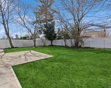 31 Evelyn Lane - Photo Thumbnail 24