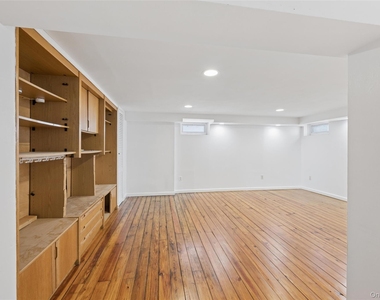 31 Evelyn Lane - Photo Thumbnail 19