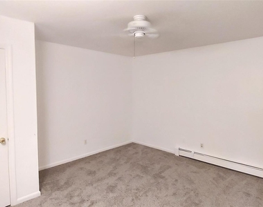 125 Washington Ave N Avenue - Photo Thumbnail 11