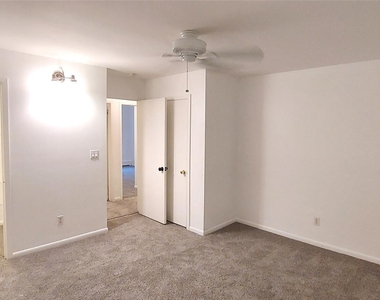 125 Washington Ave N Avenue - Photo Thumbnail 13