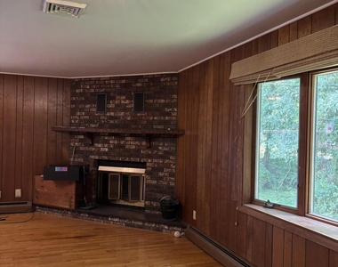 42 Gilligan Road - Photo Thumbnail 4