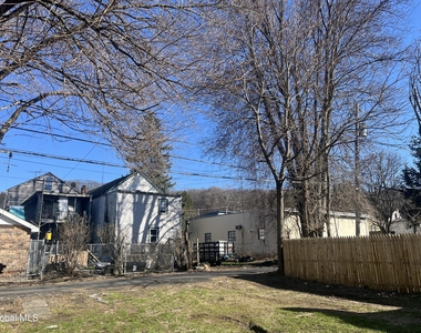 508 2nd Street - Photo Thumbnail 2