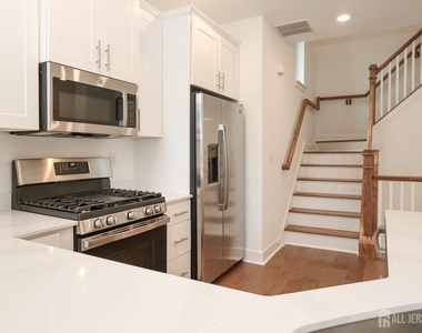 71 Veterans Way - Photo Thumbnail 5