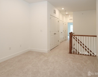 71 Veterans Way - Photo Thumbnail 23