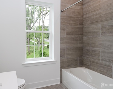 71 Veterans Way - Photo Thumbnail 22