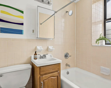 451 W 166th Street - Photo Thumbnail 5