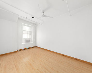 191 Chrystie Street - Photo Thumbnail 5