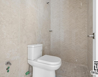 416 Lorimer Street - Photo Thumbnail 5