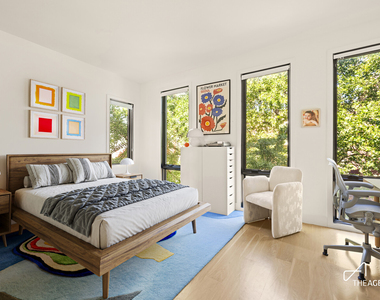 286 Manhattan Avenue - Photo Thumbnail 11