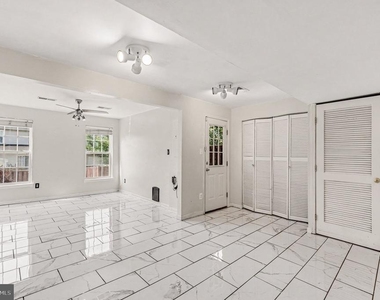 4524 Papillion Court - Photo Thumbnail 16