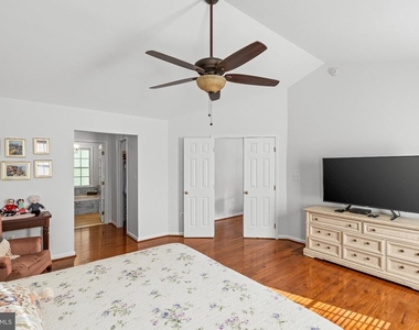 12016 Kingswood Boulevard - Photo Thumbnail 33