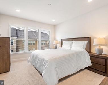 1931 Greenbriar Hall Road - Photo Thumbnail 21