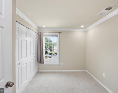 1935 Pohick Creek Court - Photo Thumbnail 21