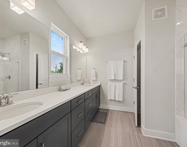 17229 Turnstone Drive - Photo Thumbnail 12