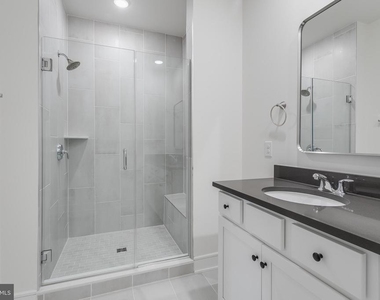 42708 Darala Drive - Photo Thumbnail 17