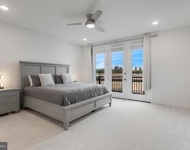 42708 Darala Drive - Photo Thumbnail 14