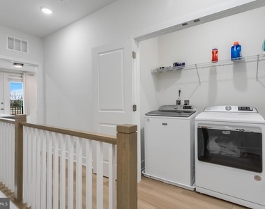 42708 Darala Drive - Photo Thumbnail 24