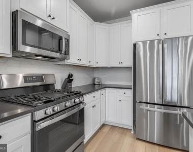 42708 Darala Drive - Photo Thumbnail 7