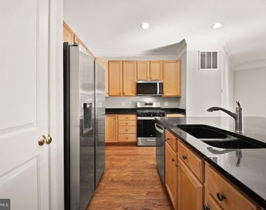 22862 Cartier Terrace - Photo Thumbnail 19