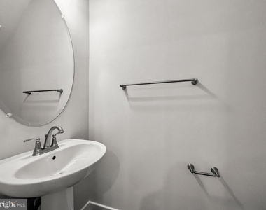 20847 Owenmore Terrace - Photo Thumbnail 8