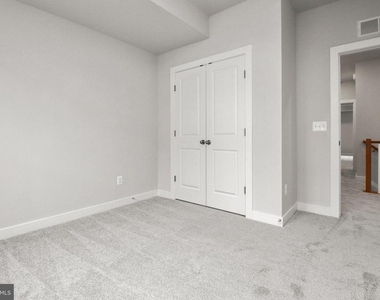 20847 Owenmore Terrace - Photo Thumbnail 18