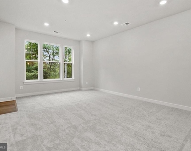20847 Owenmore Terrace - Photo Thumbnail 1