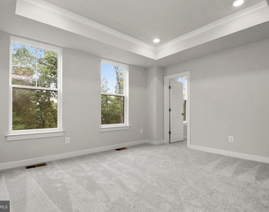 20847 Owenmore Terrace - Photo Thumbnail 11