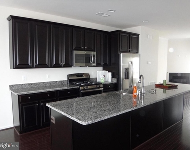 43297 Novi Terrace - Photo Thumbnail 3