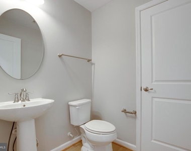 43306 John Michael Terrace - Photo Thumbnail 8
