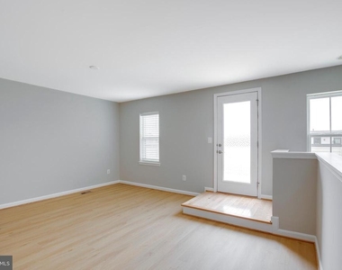 43306 John Michael Terrace - Photo Thumbnail 38