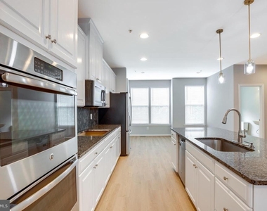 43306 John Michael Terrace - Photo Thumbnail 12