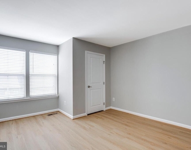 43306 John Michael Terrace - Photo Thumbnail 42