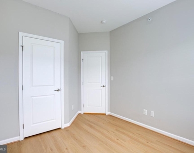 43306 John Michael Terrace - Photo Thumbnail 30