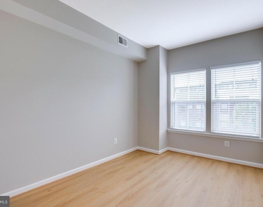 43306 John Michael Terrace - Photo Thumbnail 31