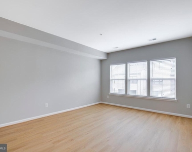 43306 John Michael Terrace - Photo Thumbnail 34