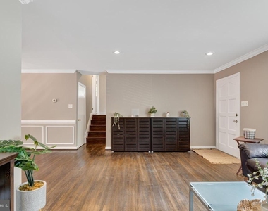 7708 Viceroy Street - Photo Thumbnail 17