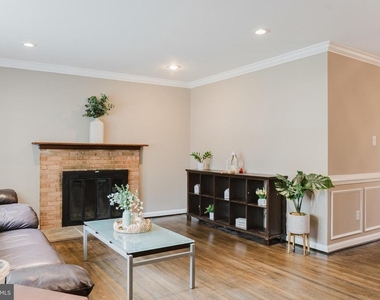 7708 Viceroy Street - Photo Thumbnail 1