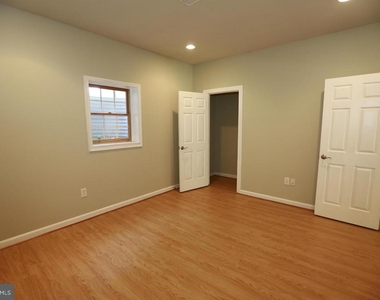 2339 Sandburg Street - Photo Thumbnail 26