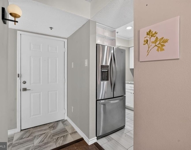 1504 Lincoln Way - Photo Thumbnail 9