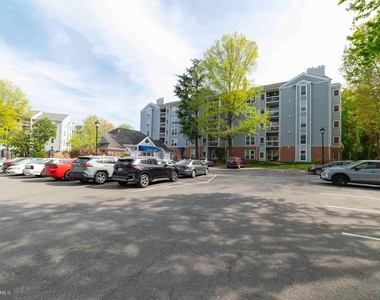 3176 Summit Square Drive - Photo Thumbnail 40