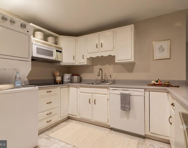 6034 Chesterbrook Road - Photo Thumbnail 26