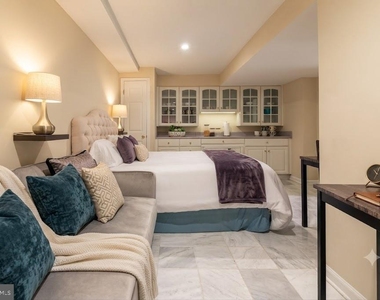 6034 Chesterbrook Road - Photo Thumbnail 19