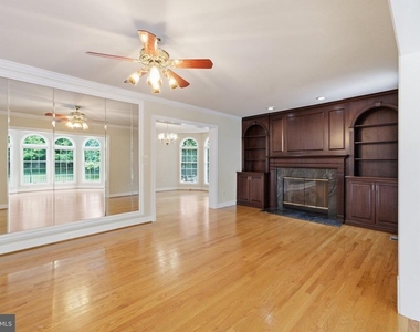 2725 Oldewood Drive - Photo Thumbnail 15