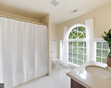 2725 Oldewood Drive - Photo Thumbnail 19